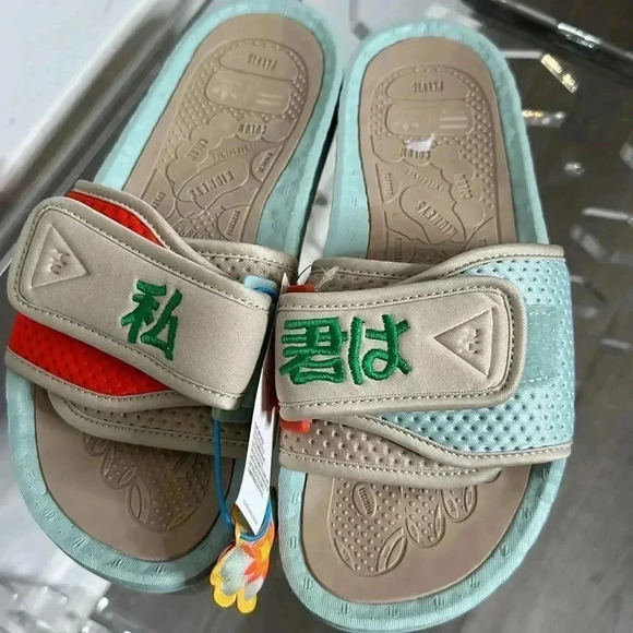 ADIDAS Pharrell x NIGO x HU Friendship Pack Chancletas Boost Slides Sz 5 - Picture 11 of 12